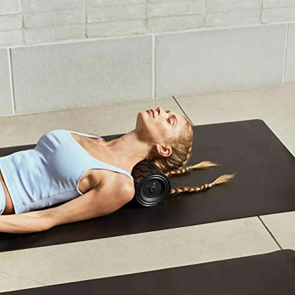 Rolă de masaj muscular Therabody Roller